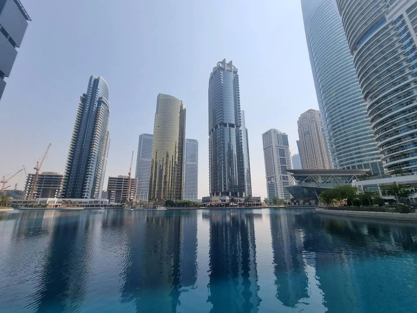 Lake Terrace Cluster D 1Bd 4-Min Walk To Metro Dubai