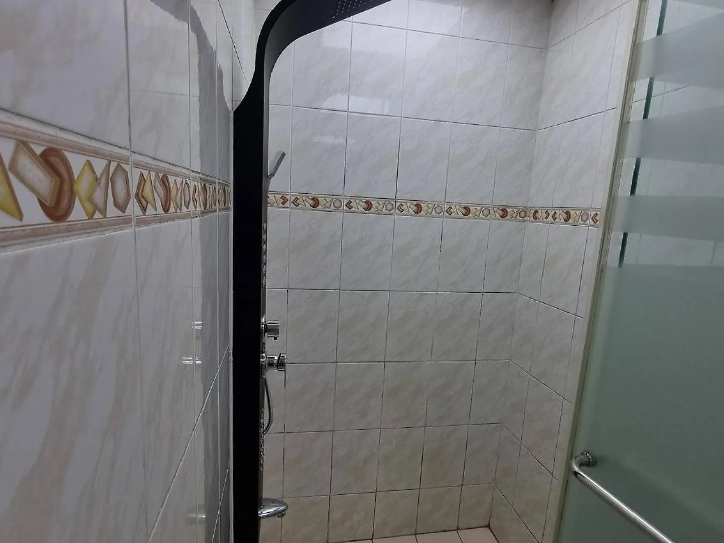 Lake Terrace Cluster D 1Bd 4-Min Walk To Metro Dubai 0*,  United Arab Emirates